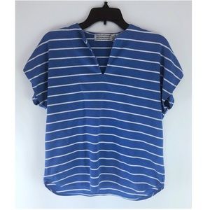 SALE 4/$10 ✨ true vintage preppy striped shirt